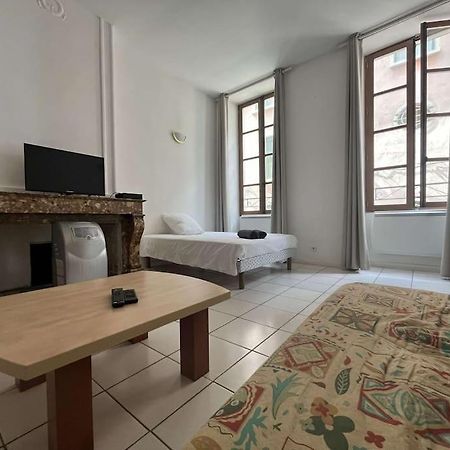 Le Monnai Apartment Nimes Exterior photo
